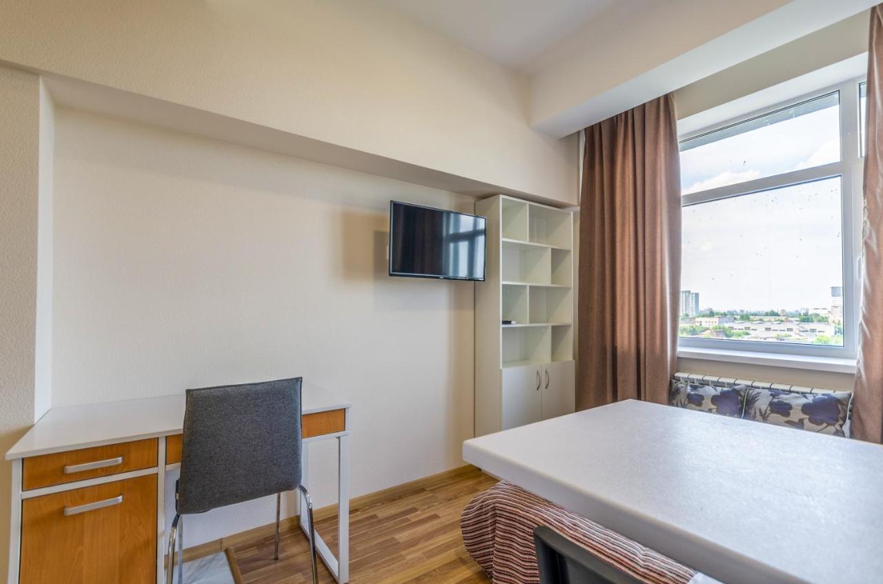 Home Inn Kijów Zewnętrze zdjęcie
