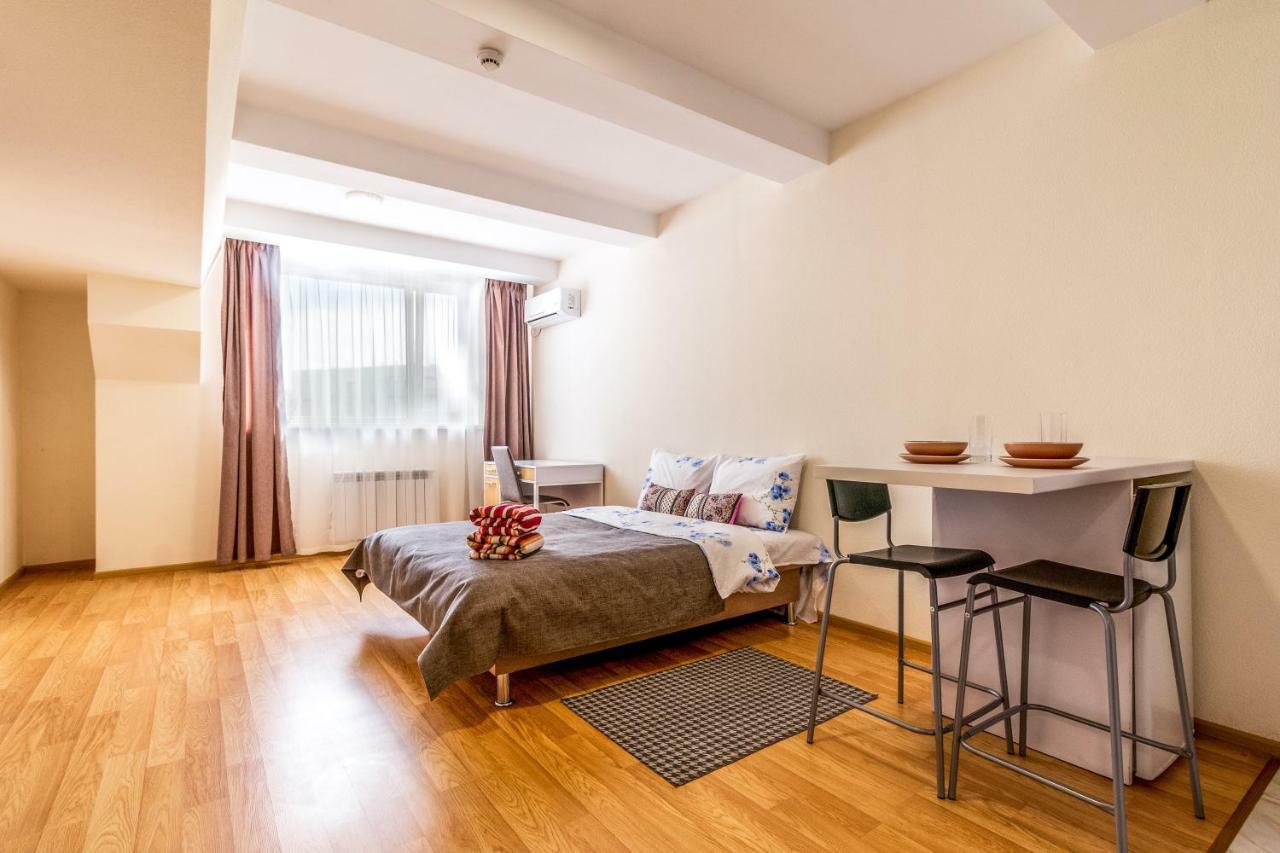 Home Inn Kijów Zewnętrze zdjęcie