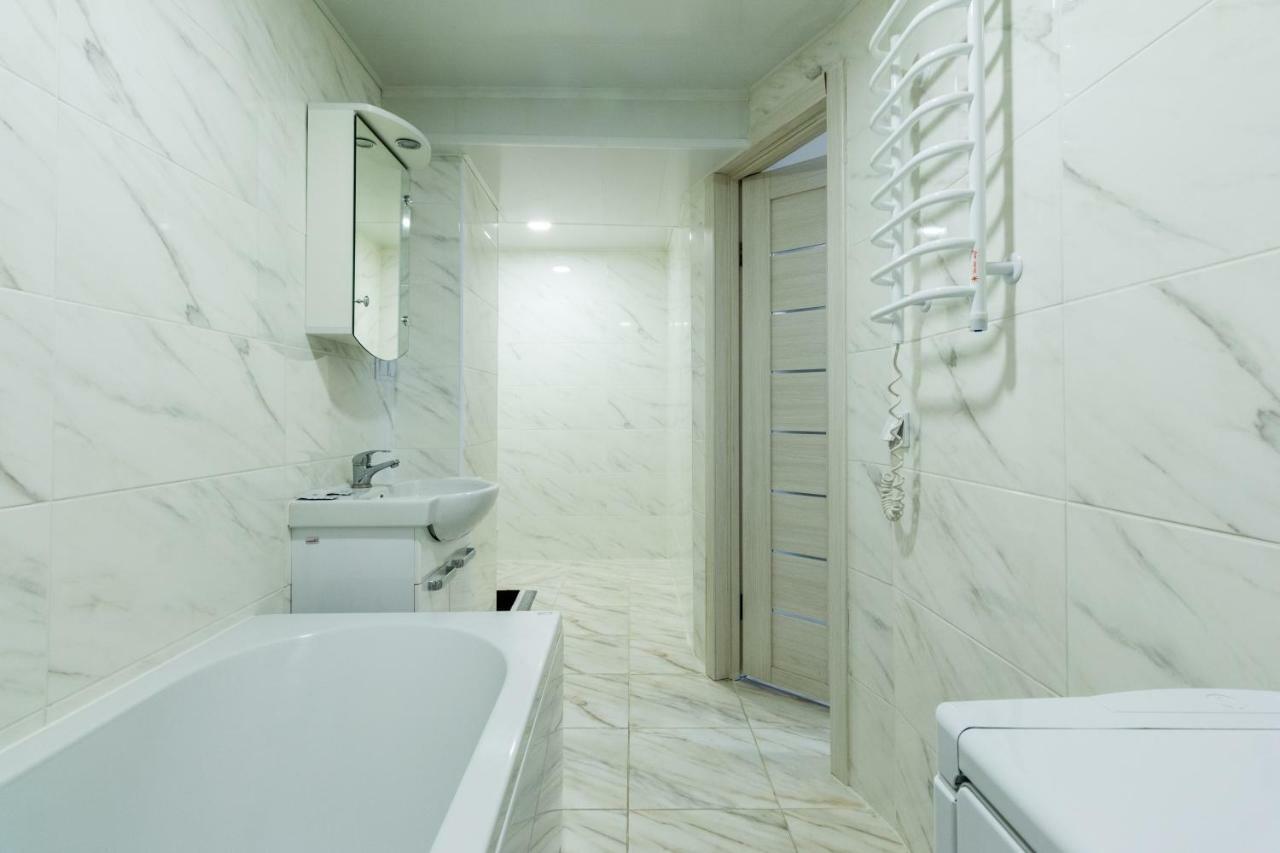 Home Inn Kijów Zewnętrze zdjęcie